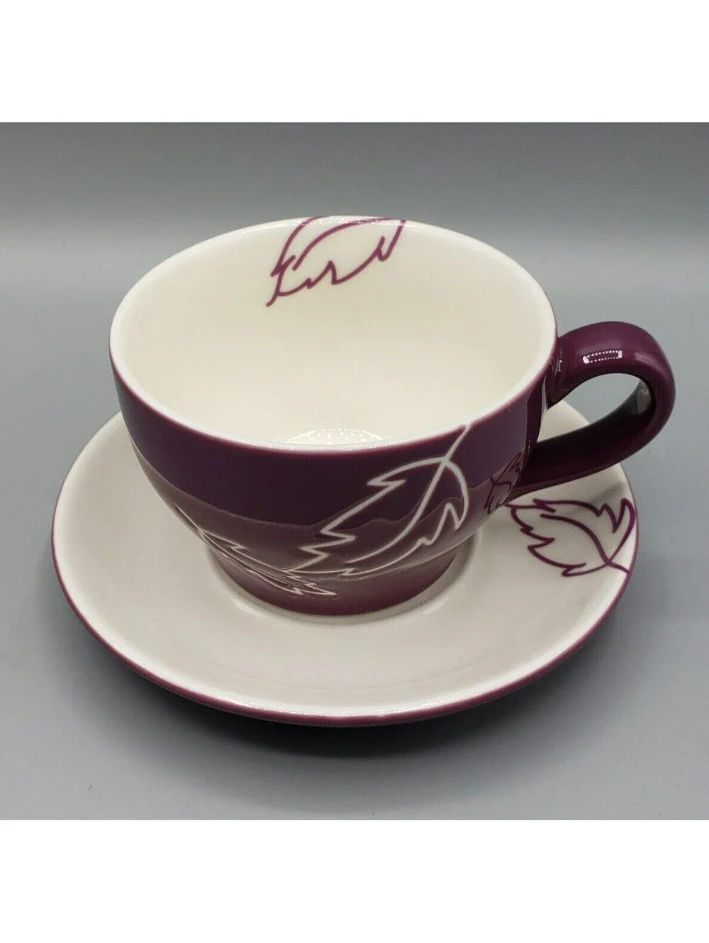 Starbucks Plum Embossed White Leaf  Teacup & Saucer 10oz 2007 Coffee Cup Mug Tea